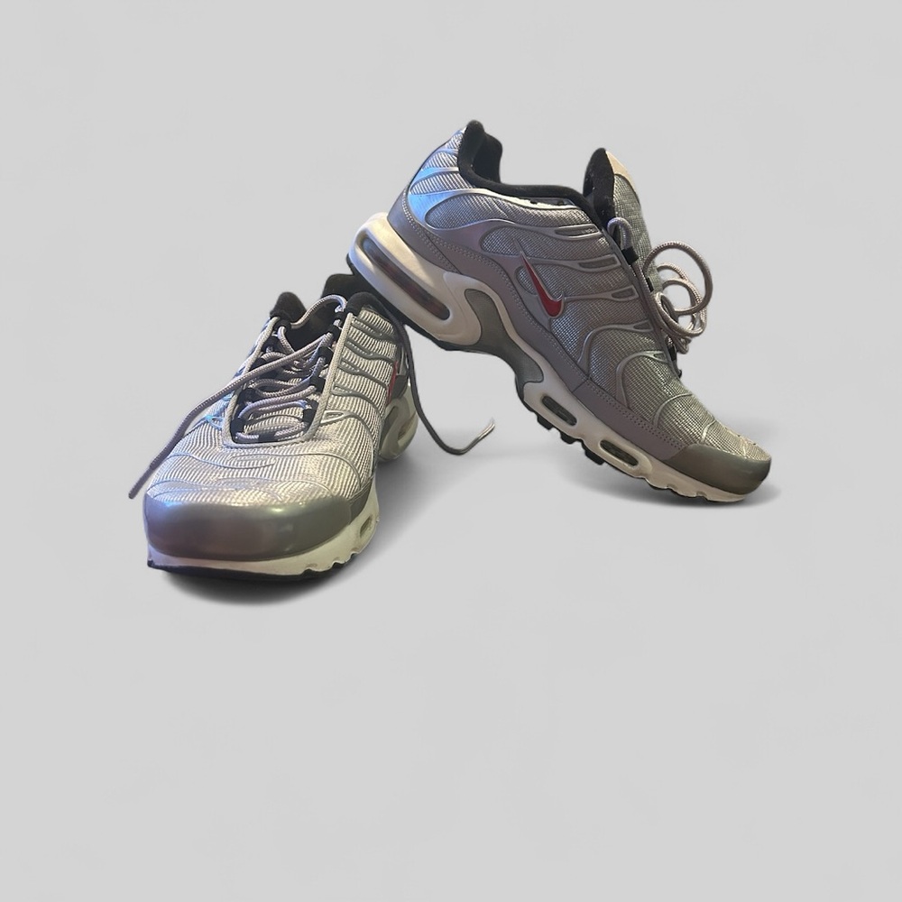 Nike Air Max Plus QS Silver Bullet
